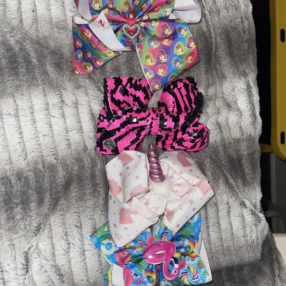 Jojo Siwa bow club hair Clip bows And Ponytail Holder Bow Lot Of 4